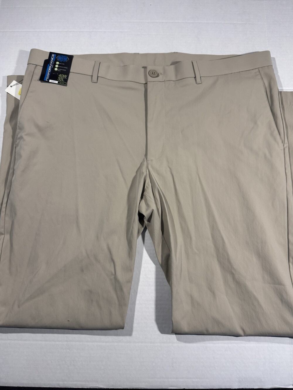 Roundtree & Yorke Performance Beige Flat Front Straight Dress Pants 40W